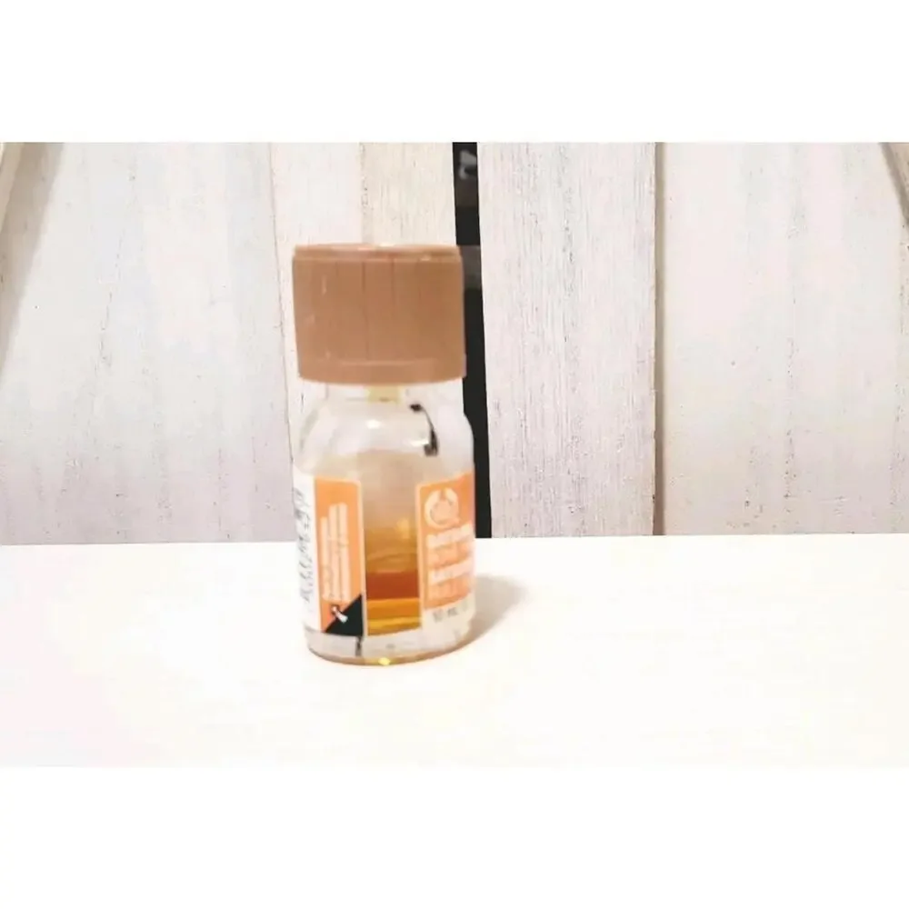 The Body Shop Satsuma Home Fragrance Oil 10 ml 0.3 Fl Oz (Apprx. 1/3rd Left)